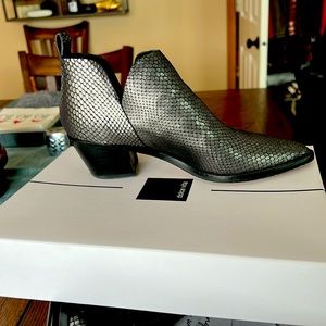 Dolce vita boots